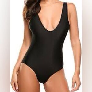 Black Slimming Swimsuit
